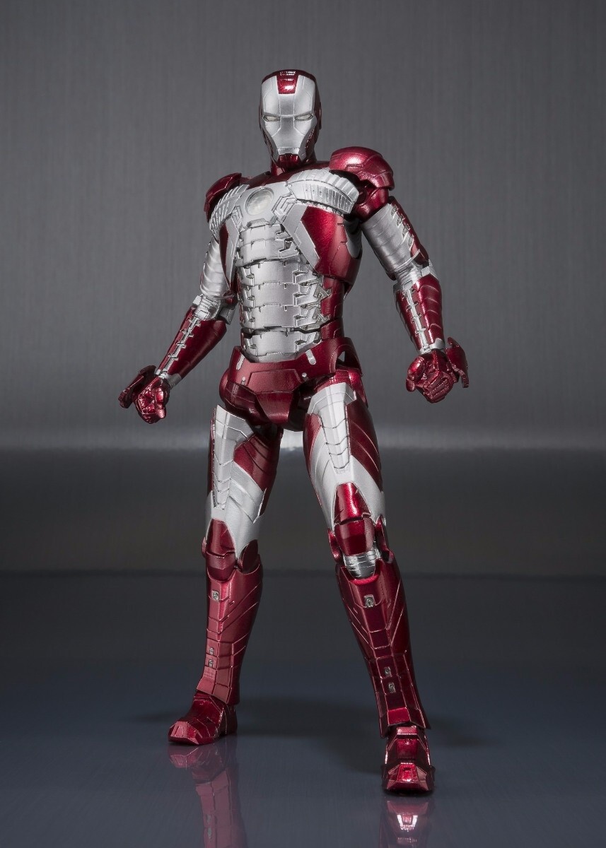 S H Figuarts Iron Man Iron Man Mark V Hall Of Armor Set Bandai