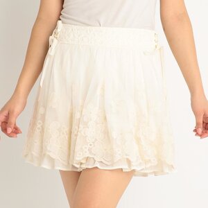 LIZ LISA Lacy Sukapan Skirt White