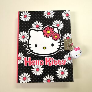 Hello Kitty Daisy Locking Diary