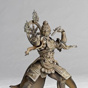 New Revoltech Takeya Series No. 002 EX: Koumokuten Wood Grain Ver.