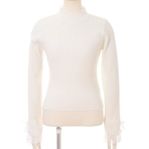 LIZ LISA Ribbed Knit Inner White