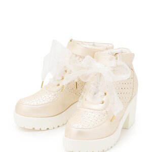 LIZ LISA Heart Cut-Out Sneakers White(S)