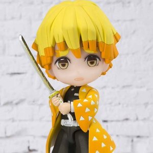 Figuarts Mini Demon Slayer: Kimetsu no Yaiba Zenitsu Agatsuma