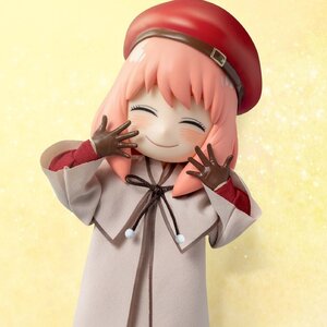 FigZero Spy x Family Code: White Anya Forger: Winter Costume Ver. 1/6 Scale Figure