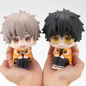 Look Up Series Wind Breaker Choji Tomiyama & Jo Togame Set w/ Bonus Cushions