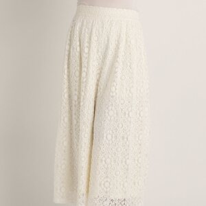 LIZ LISA Laced Gaucho Pants White