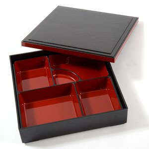 Traditional Black & Red Bento Box 8.5 bento box