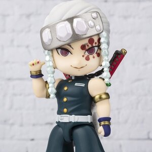 Figuarts Mini Demon Slayer: Kimetsu no Yaiba Tengen Uzui