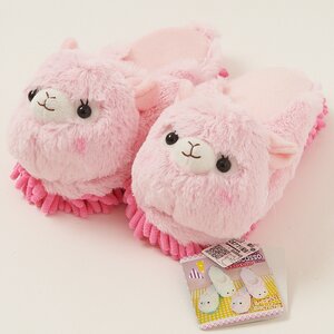 Alpacasso Plushie Cleaning Slippers Momo-chan (Pink)