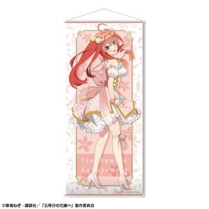 The Quintessential Quintuplets ∽ Near Life-Size Tapestry Itsuki Nakano: Flower Fairy Ver.