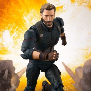 S.H.Figuarts Avengers: Infinity War Captain America w/ Tamashii Effect Explosion Set