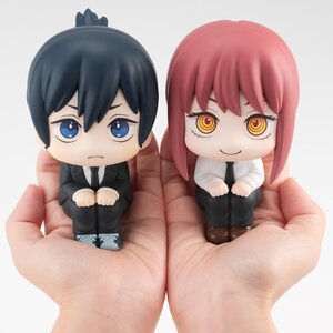 Look Up Series Chainsaw Man Aki Hayakawa & Makima w/ Bonus Cushions & Pin Badges