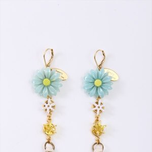 Honey Salon Daisy Tassel Earrings Mint Green