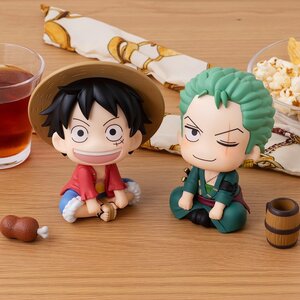 Look Up Series One Piece Luffy & Zoro Set w/ Bonus