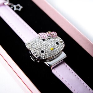 Hello Kitty Face Wristwatch
