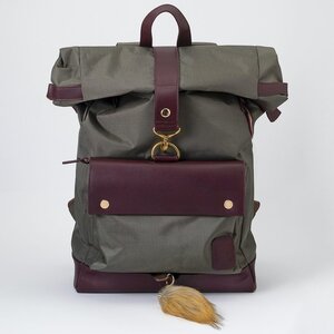 Spice and Wolf EMooooN Backpack That Makes You Want to Go on a Journey with Holo