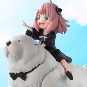 Spy x Family Anya Forger & Bond Forger 1/7 Scale Figure