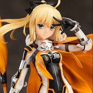 Goodsmile Racing & Type-Moon Racing Altria Pendragon: Racing Ver. 1/7 Scale Figure