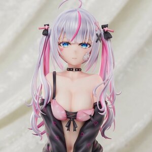 Rin☆Yu Illustration Riyu-chan Non-Scale Figure