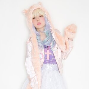 Lunatic Lemony Lollipop Cat Hooded Muffler (Sugar Pink)