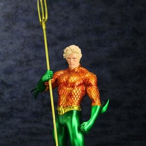 ArtFX+ DC Comics New 52 Justice League Aquaman Statue (Re-Release)