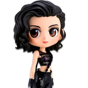 Q Posket Birds of Prey Huntress A