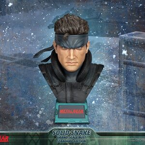 Metal Gear Solid Solid Snake Grand-Scale Bust: Standard Edition Statue [Pre-order]