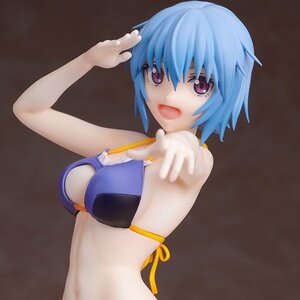 Frame Arms Girl Hresvelgr: Summer Queens Non-Scale Figure
