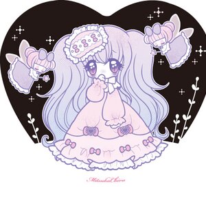 Heart-Shaped Tin Badge Collection Sleeping Beauty’s Insomnia