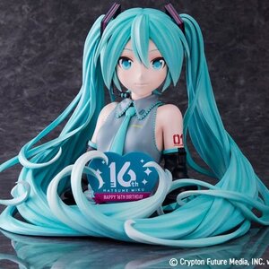 Hatsune Miku 16th Anniversary Bust Figure