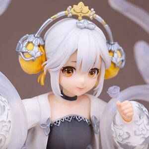 Silver Sachet with Grape Flower and Bird Pattern 1/7 Scale Figure