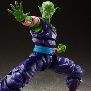 S.H.Figuarts Dragon Ball Z The Proud Namekian Piccolo