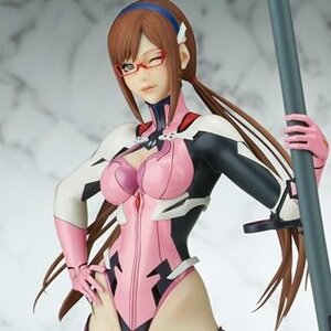 EVA Store Exclusive Shunya Yamashita x Mitsumasa Yoshizawa Rebuild of Evangelion Mari Illustrious Makinami Limited Edition Non-Scale Figure