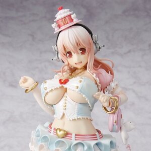 Super Sonico 10th Anniversary Birthday Party Ver. 1/7 Scale Figure