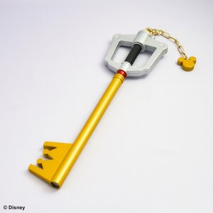 Kingdom Hearts Light-Up Keyblade Kingdom Chain Dark Side (Re-run)