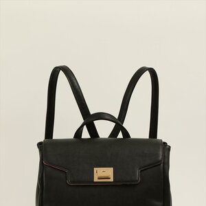 Honey Salon 2-Way Classic Backpack Black
