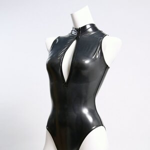 REALISE Front Zipper Competitive Swimwear Costume (Black) M