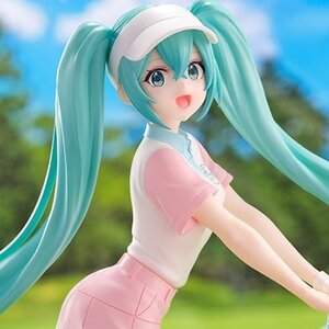 Hatsune Miku Holiday Memories Golf Non-Scale Figure [Pre-order]