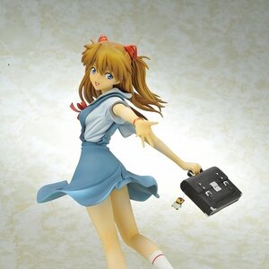 Asuka Shikinami Langley Uniform Ver. 1/6th Scale Figure