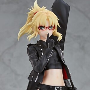 Fate/Apocrypha Saber of Red (Mordred) Original Glasses Model Ver. 1/7 Scale Figure [Pre-order]