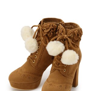 LIZ LISA Extra Frilly Pom Pom Booties Camel S