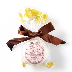 Sweets Maison Petit Macaron Bath Fizz Pink