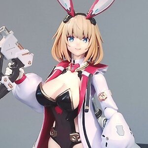 Bunny Girl Sophia F. Shirring: Deluxe Edition 1/12 Scale Action Figure