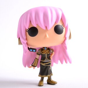 POP  Vinyl Figure Megurine Luca