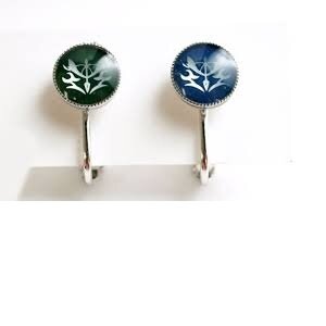 Koubutsu-ya Crystal Dome Earrings: Fate/Zero Lancer