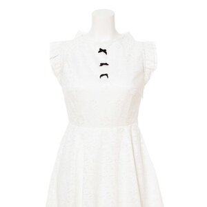 Swankiss Sleeveless Laced Dresses White
