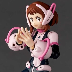 Revoltech  Ochaco Uraraka