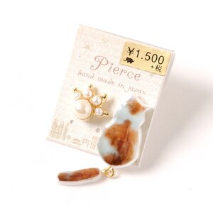 Seated Cat & Paw Earrings 3