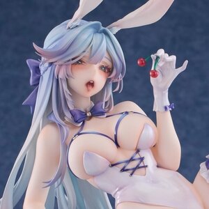 Goblet Bunny Girl Standard Edition 1/6 Scale Figure [Pre-order]