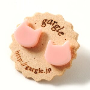 gargle Acrylic Cat Earrings Pink